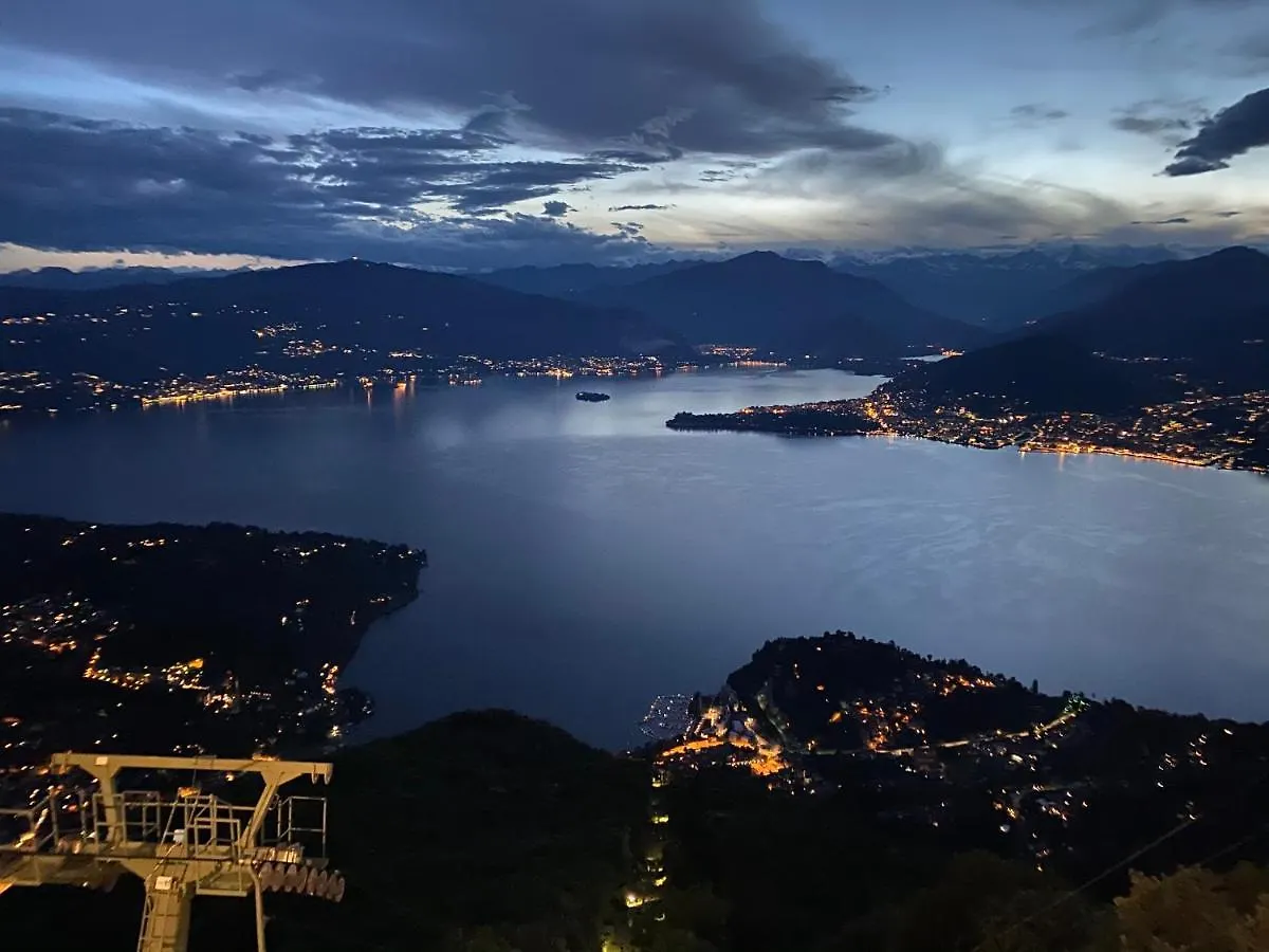 Hotel Funivia Laveno-Mombello